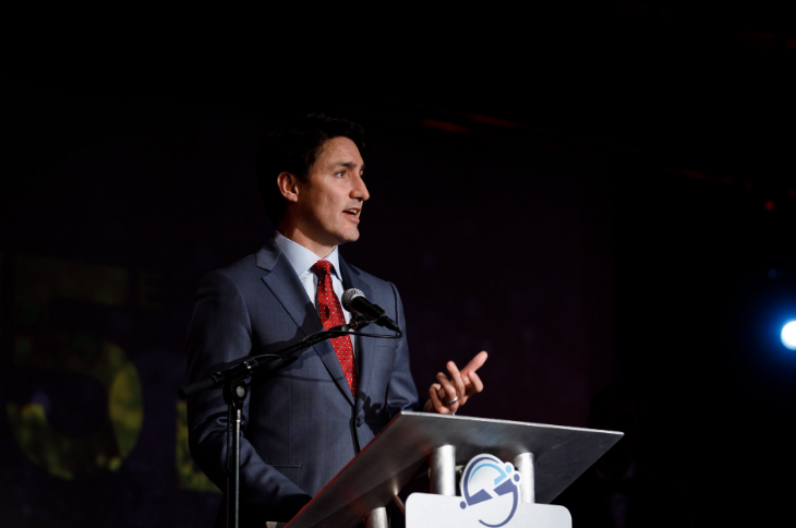 Canada New Asylum Law - Trudeau Defends The Changes - Opponents' Reaction
